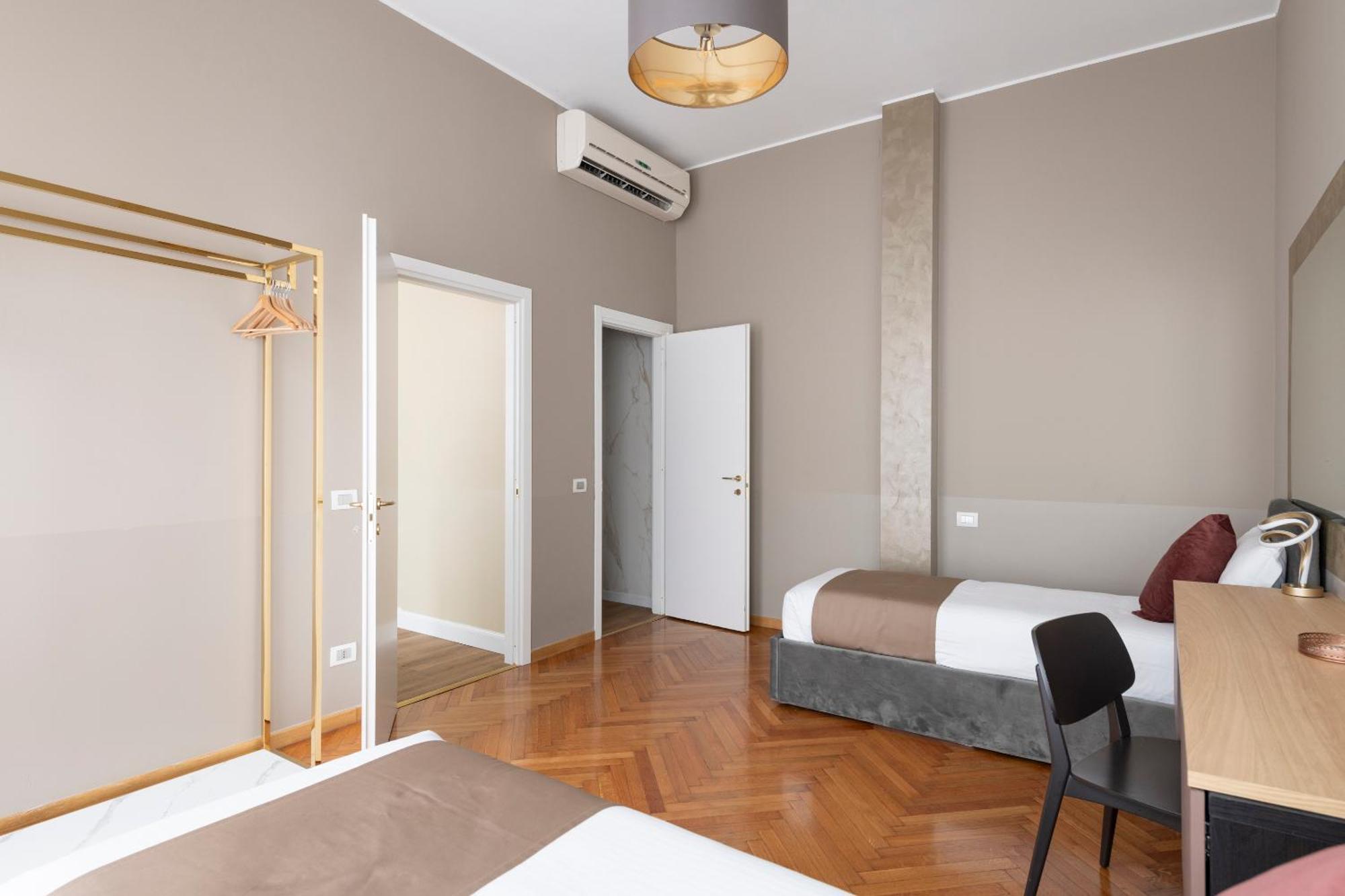 Heart Milan Apartments Duomo Missori Exterior photo