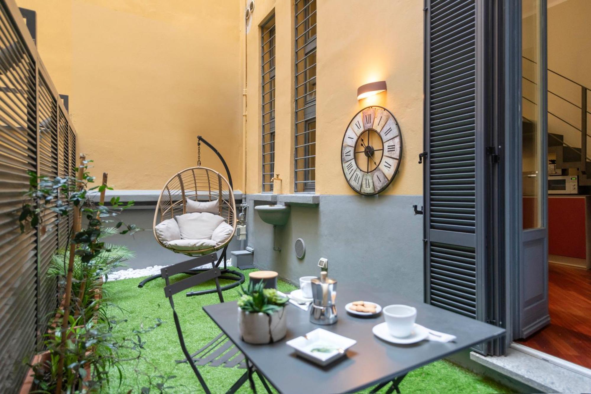 Heart Milan Apartments Duomo Missori Exterior photo